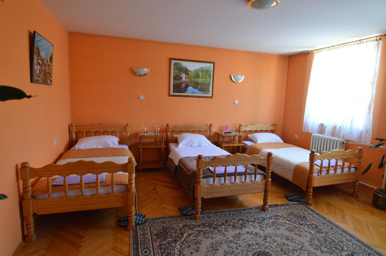 Hotel 24 Jul Pljevlja Exterior photo